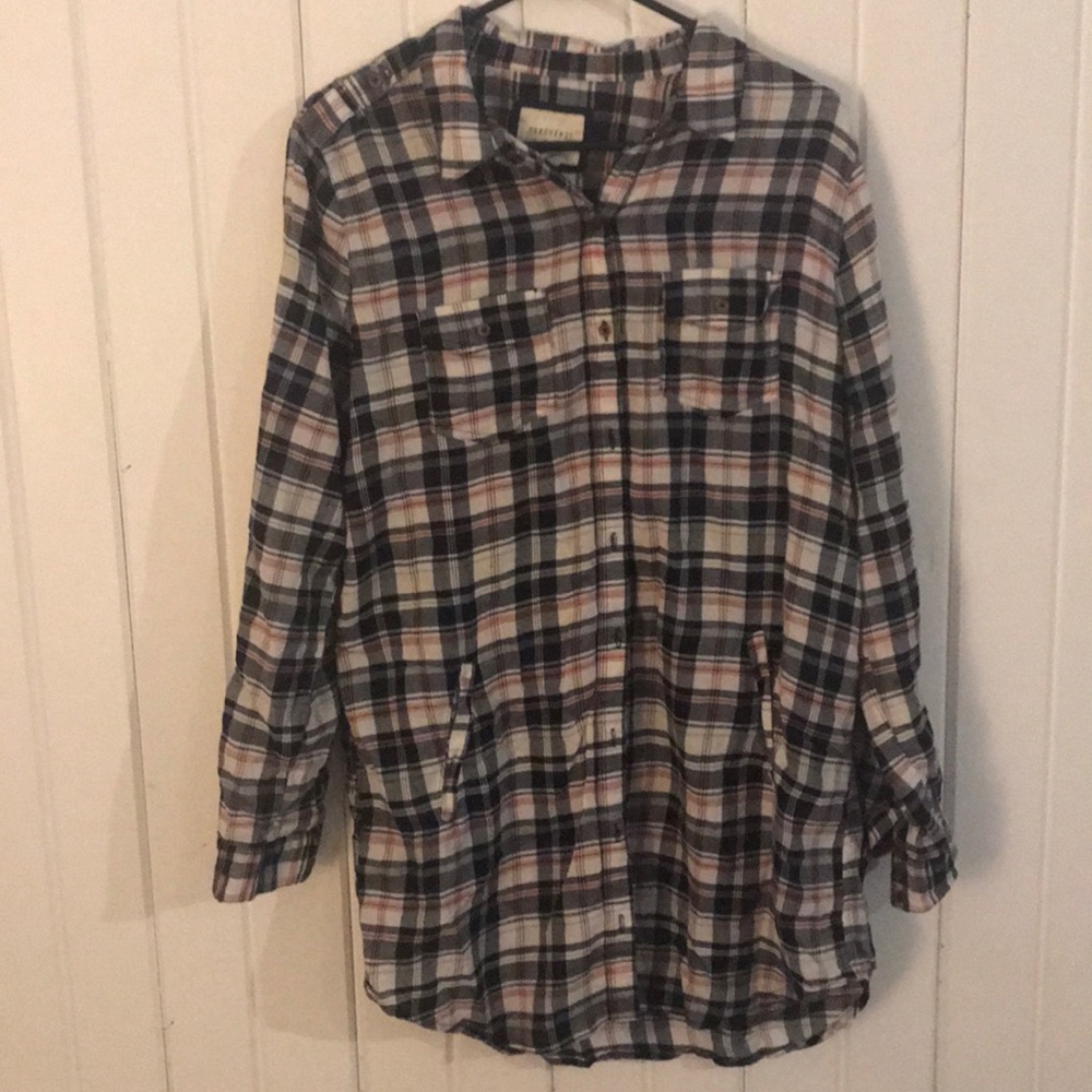 Red, white and navy plaid tunic top